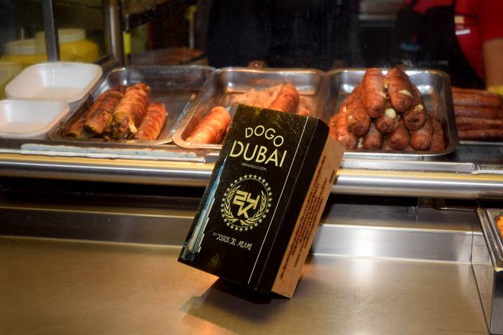 Caja de "Dogo Dubai".