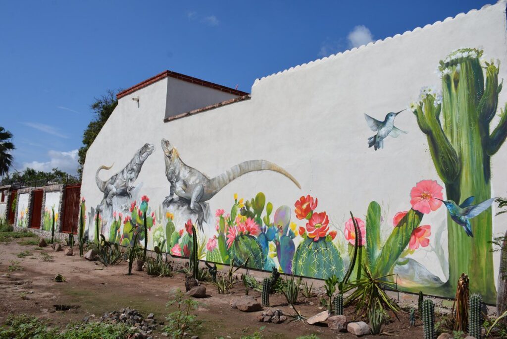 Mural de cactus en Cócorit