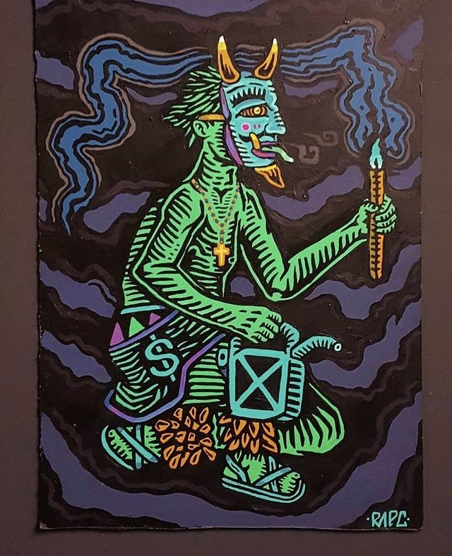 Personaje de huachicolero con mascara de diablo color azul , cuerpo color verde con un bote de gasolina en mano derecha y en la izquierda fuego (linograbado)