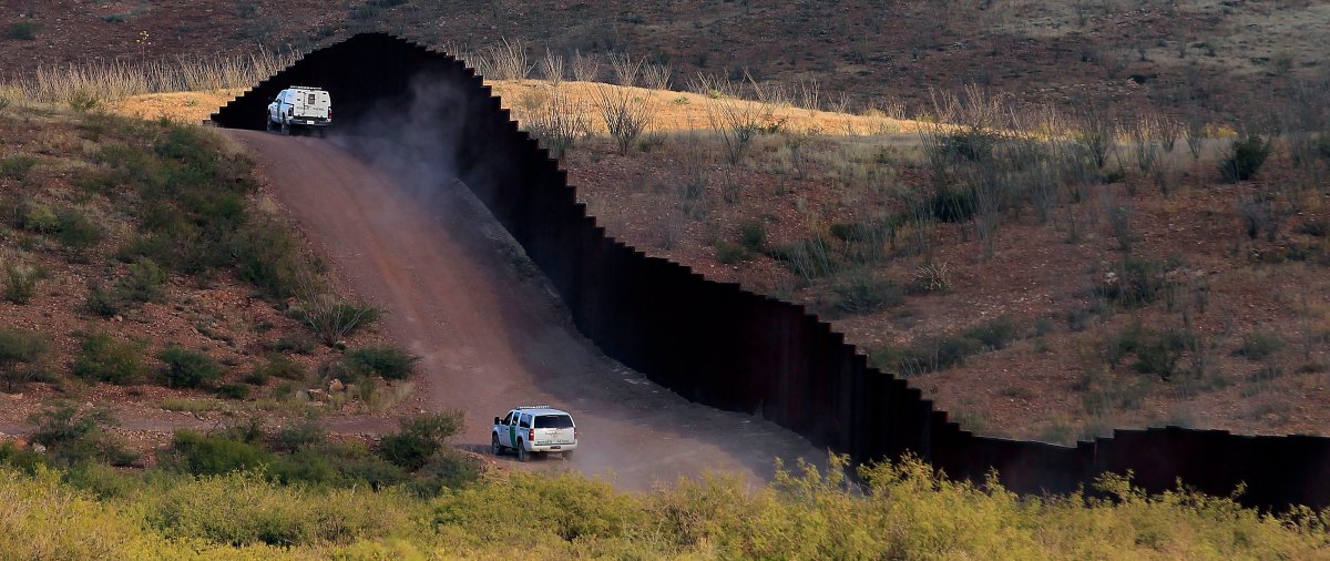 patrulla fronteriza en frontera de Arizona y Sonora