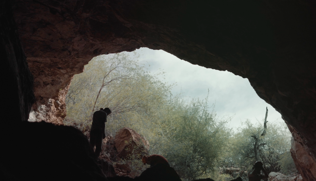 Entrada a cueva en Sonora. 