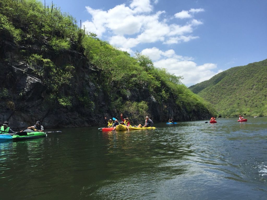 kayak en el rio yaqui