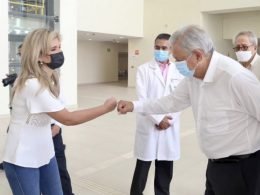 AMLO visita hospital de especialidades en Hermosillo