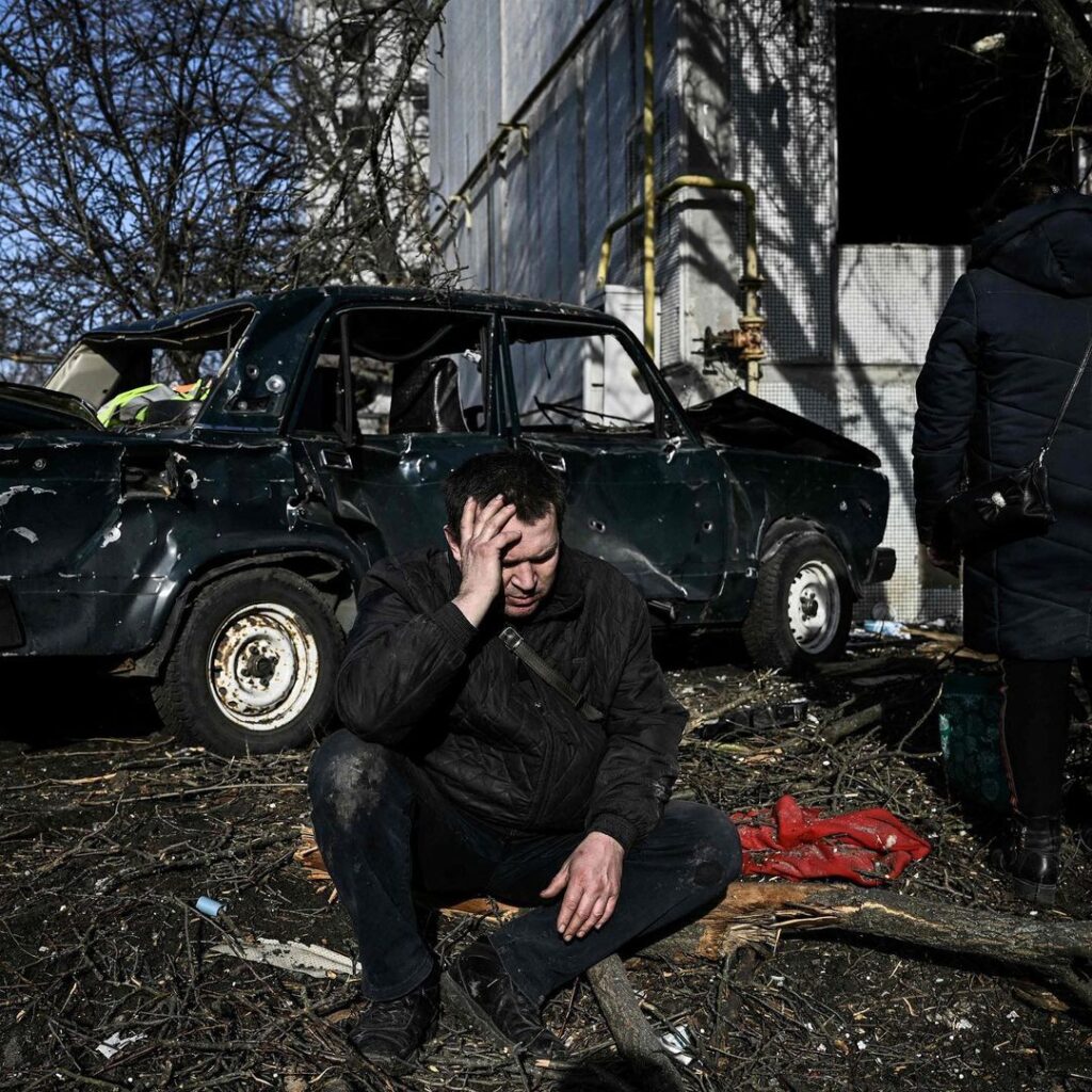 Ciudadano de Ucrania afectado por un ataque de las tropas de Rusia 