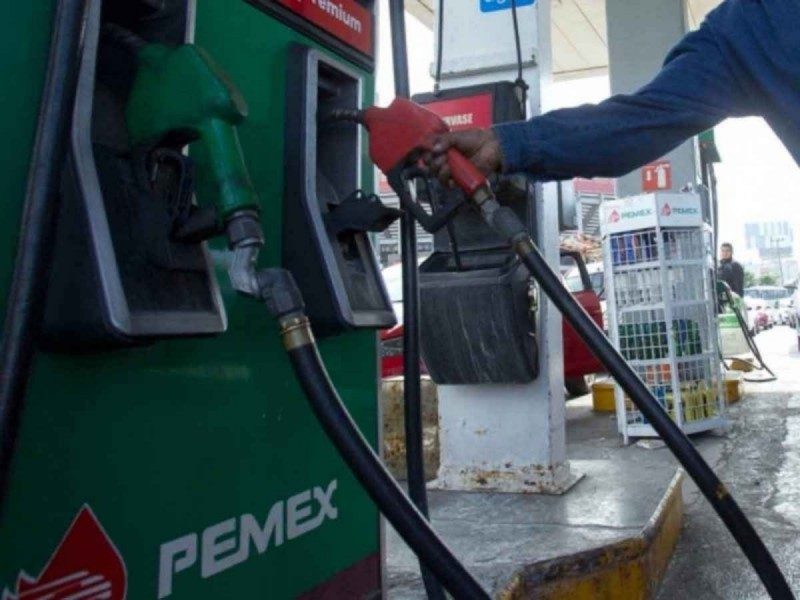 El subsidio a la gasolina en la frontera norte se regresó tras 3 días de no aplicarse por error de la Secretaría de Hacienda. FOTO: Portal Excelsior.