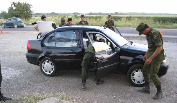 129166 Sinaloa Militares Reten Revision web1
