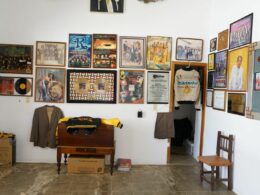 el museo cruz lizarraga 80 anos de exitos de el recodo portada