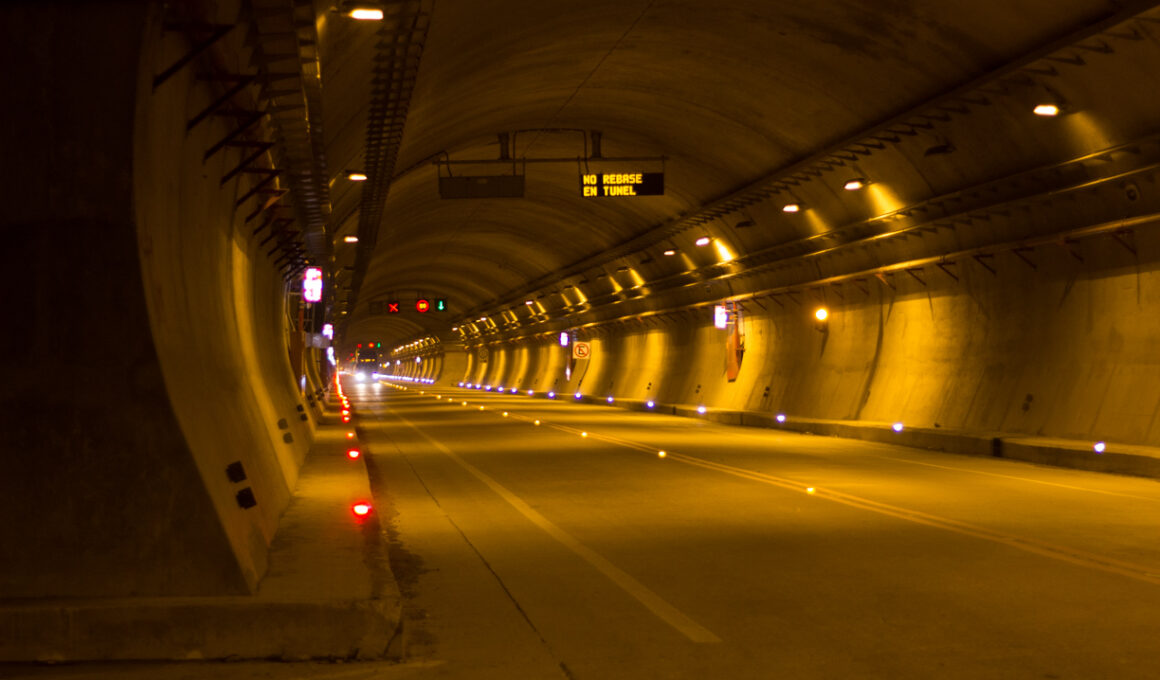 Túnel El Sinaloense
