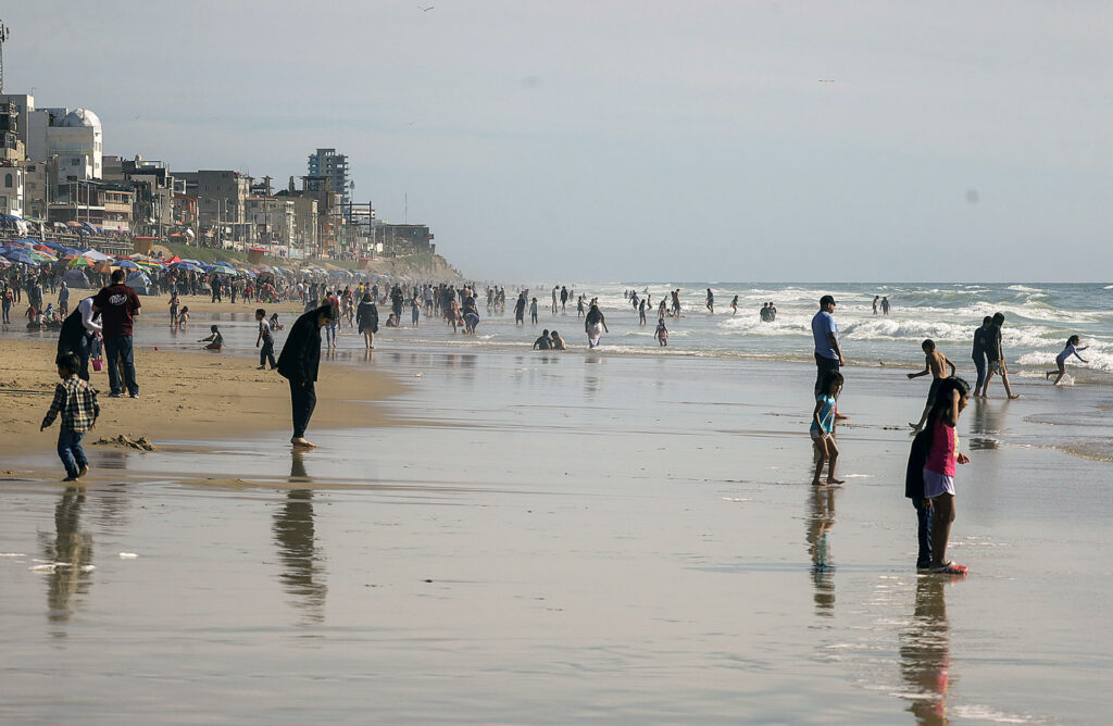 Tijuana tiene la playa más contaminada del país, según Cofepris