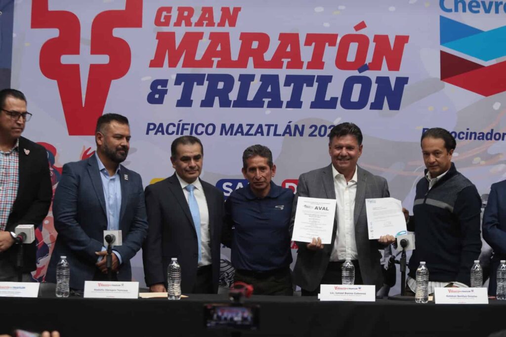 maraton y triatlon 9 mil participanes mazatlan sinaloa 5