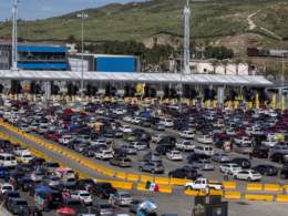 Gaviotones en la frontera de San Ysidro: práctica que genera molestia a quienes esperan largas horas