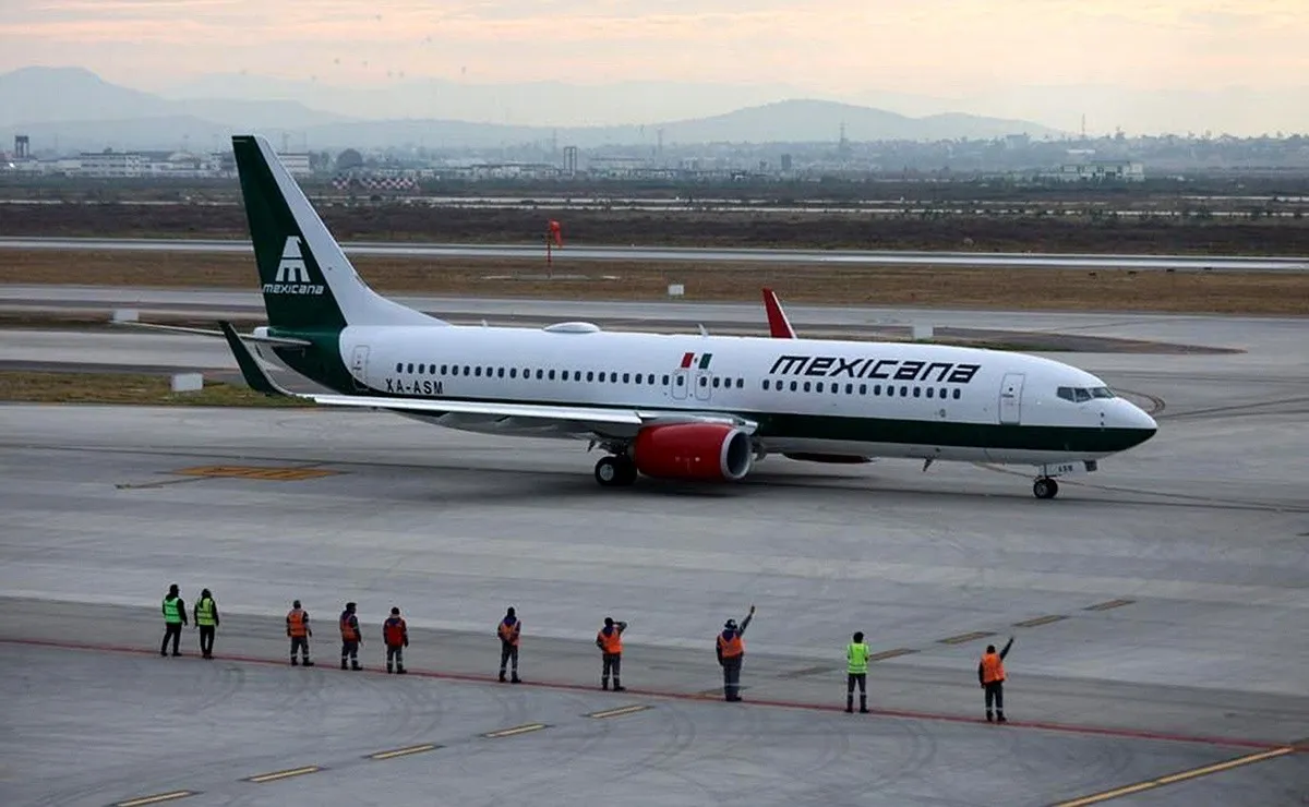 mexicana de aviacion vuelo aterriza en mazatlan sinaloa 2
