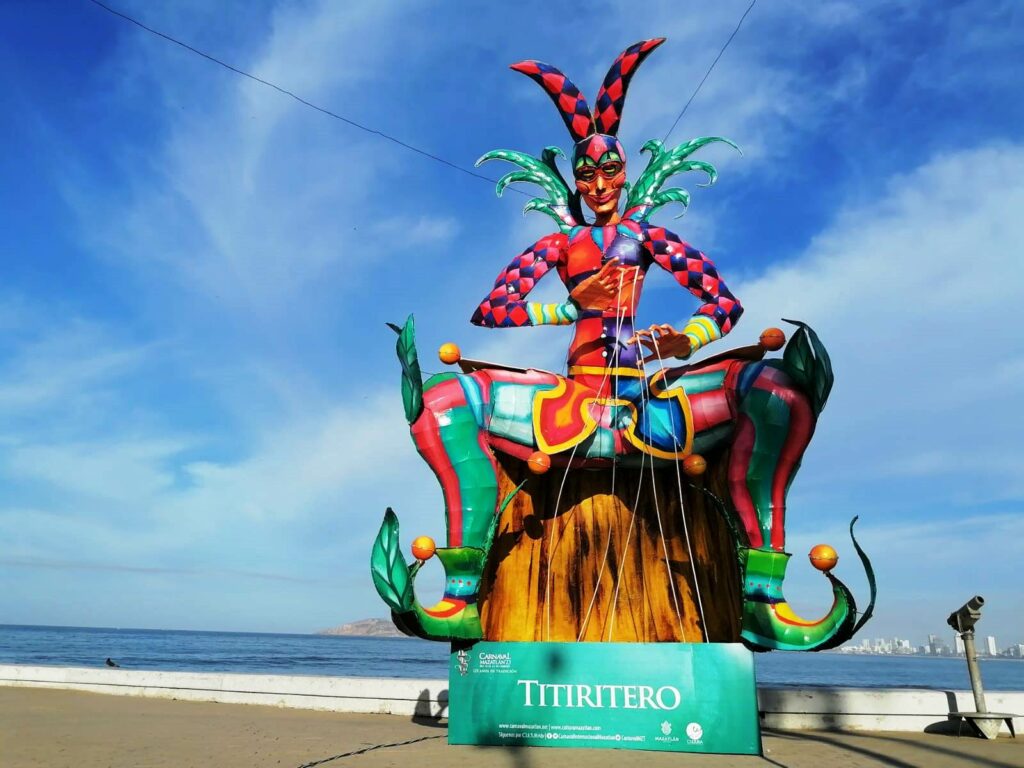 monigotes figuras tradicionales carnaval mazatlan sinaloa 4