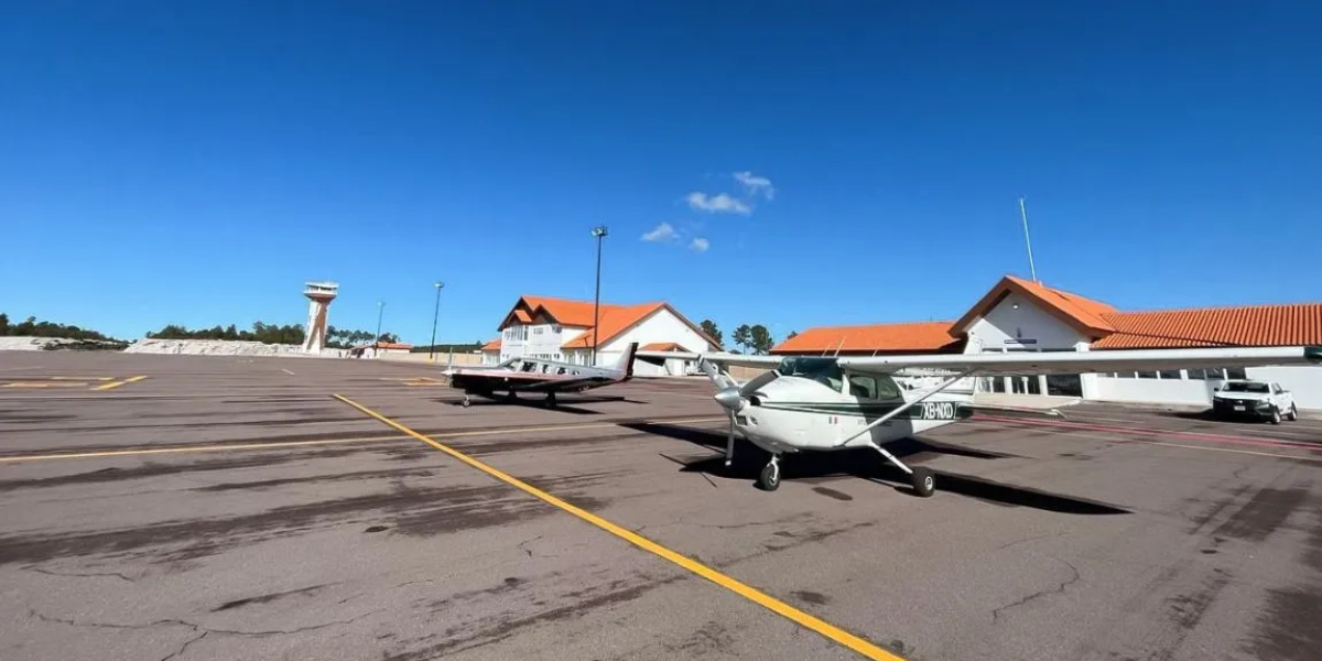 Inauguran operaciones del Aeropuerto Barrancas del Cobre en la Sierra Tarahumara