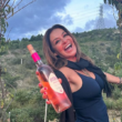Pitaya Rosa del Claudia Horta, el primer vino mexicano en venderse en Disney California Adventure