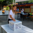 Estudiantes universitarios participan en el simulacro electoral